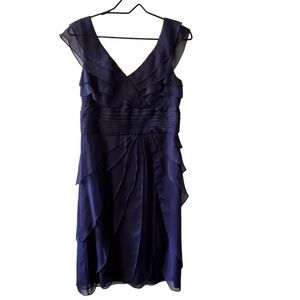 Adrianna Papell Size 8 Purple V-neck Cap-Sleeve Tiered Chiffon Cocktail Dress